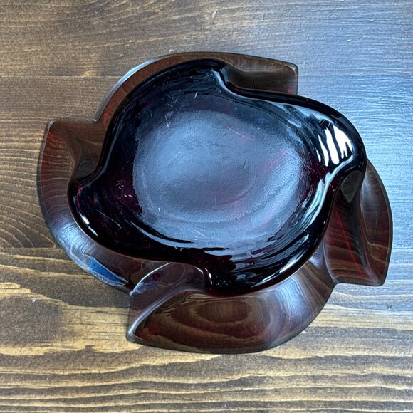 Vintage Ruby Red Hand Blown Glass Bowl KCD Art Glass Centerpiece Bold Red Glass - Picture 10 of 15